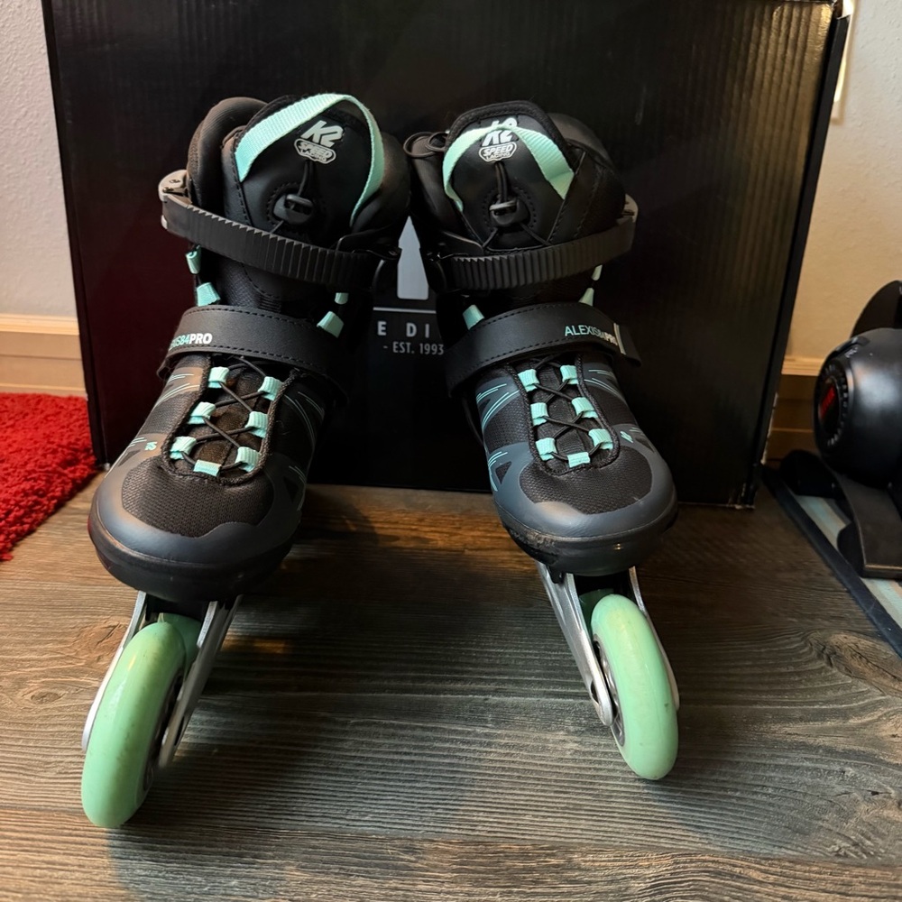 K2 Alexis 84 Pro Women's Inline Skates - Black and Mint - Picture 4 of 10